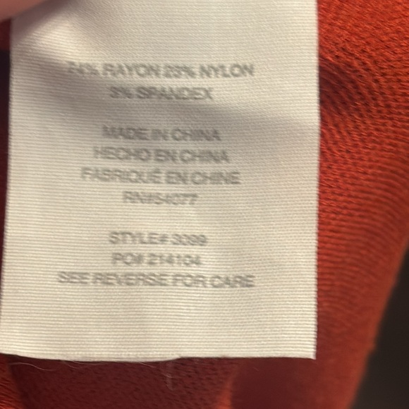 Cabi draped front skirt size 6 - Picture 6 of 6